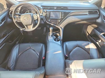 Zdjęcie 8 z 12 samochodu: 2018 TOYOTA CAMRY SE VIN:4T1B11HK9JU035689 - miniatura