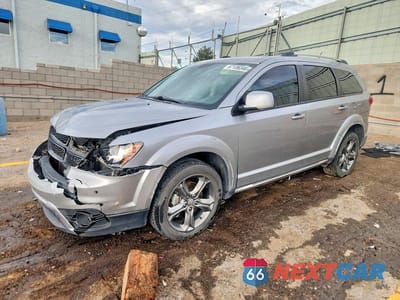 2017 DODGE JOURNEY CROSSROAD 3C4PDDGG4HT560907 - główne zdjęcie licytacji z USA - miniatura