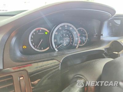 Zdjęcie 9 z 12 samochodu: 2016 HONDA ACCORD LX VIN:1HGCR2F32GA114247 - miniatura