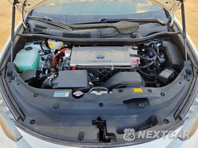 Zdjęcie 11 z 12 samochodu: 2017 TOYOTA MIRAI BASE VIN:JTDBVRBD2HA002031 - miniatura