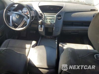 Zdjęcie 8 z 13 samochodu: 2010 HONDA PILOT EX VIN:5FNYF4H48AB015297 - miniatura