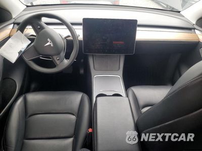 Zdjęcie 8 z 13 samochodu: 2023 TESLA MODEL Y VIN:7SAYGAEE9PF613001 - miniatura