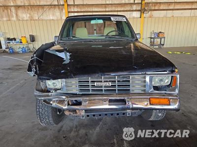 Piąte zdjęcie samochodu w środku: 1985 TOYOTA PICKUP XTRACAB RN56 DLX VIN:JT4RN56D4F5043588 - miniatura