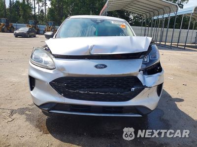 Piąte zdjęcie samochodu w środku: 2020 FORD ESCAPE S VIN:1FMCU0F66LUC52843 - miniatura