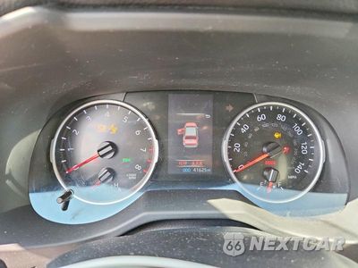 Zdjęcie 9 z 12 samochodu: 2022 TOYOTA RAV4 XLE PREMIUM VIN:2T3A1RFV3NW251171 - miniatura