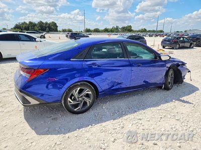 Trzecie zdjęcie samochodu z tyłu: 2025 HYUNDAI ELANTRA LIMITED VIN:KMHLN4DJ3SU127437 - miniatura