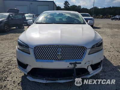 Piąte zdjęcie samochodu w środku: 2020 LINCOLN MKZ RESERVE VIN:3LN6L5E93LR620900 - miniatura