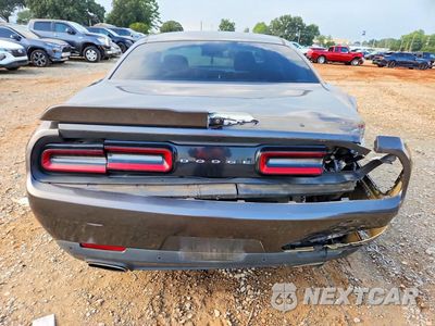 Zdjęcie 6 z 12 samochodu: 2016 DODGE CHALLENGER SXT VIN:2C3CDZAG0GH330118 - miniatura
