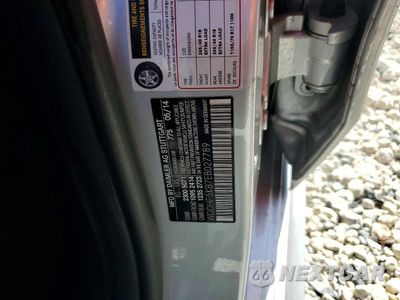 Zdjęcie 12 z 12 samochodu: 2014 MERCEDES-BENZ E 350 VIN:WDDHF5KB7EB027789 - miniatura