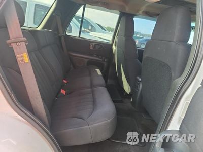 Zdjęcie 11 z 13 samochodu: 2004 CHEVROLET BLAZER VIN:1GNCS13X54K110243 - miniatura