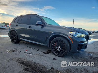 Czwarte zdjęcie samochodu z boku: 2023 BMW X5 M50I VIN:5UXJU4C00P9P48067 - miniatura