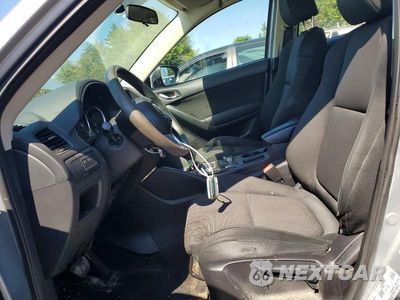 Zdjęcie 7 z 12 samochodu: 2016 MAZDA CX-5 SPORT VIN:JM3KE4BY5G0745476 - miniatura