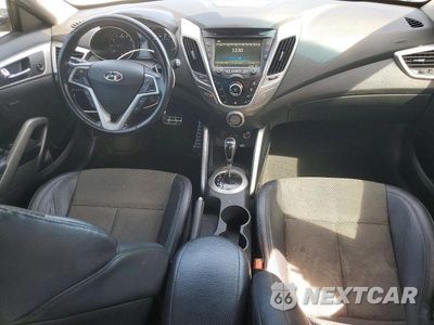 Zdjęcie 8 z 12 samochodu: 2014 HYUNDAI VELOSTER BASE VIN:KMHTC6AD0EU217679 - miniatura