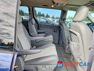 Zdjęcie 11 z 13 samochodu: 2006 DODGE GRAND CARAVAN SXT VIN:2D4GP44L26R700433 - miniatura