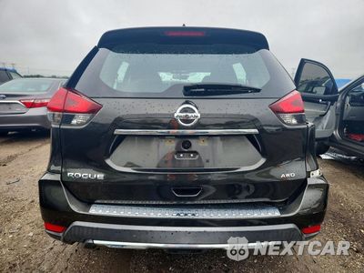 Zdjęcie 6 z 13 samochodu: 2017 NISSAN ROGUE S VIN:KNMAT2MV0HP519307 - miniatura