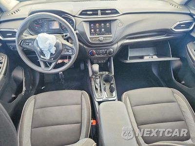 Zdjęcie 8 z 13 samochodu: 2022 CHEVROLET TRAILBLAZER LT VIN:KL79MPSL8NB053811 - miniatura