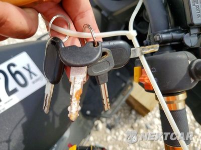Zdjęcie 8 z 9 samochodu: 2024 ZHILO MOTORCYCLE VIN:HZ2TCDL48R1001609 - miniatura