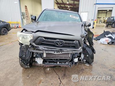 Piąte zdjęcie samochodu w środku: 2013 TOYOTA TACOMA DOUBLE CAB PRERUNNER VIN:5TFJU4GN2DX041079 - miniatura