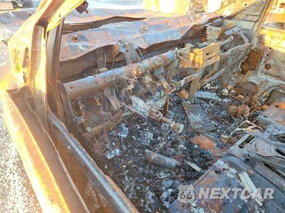 Zdjęcie 8 z 12 samochodu: 2007 NISSAN TITAN XE VIN:1N6AA07A87N240262 - miniatura