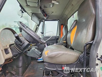Zdjęcie 7 z 12 samochodu: 2015 INTERNATIONAL 4000 4300 VIN:1HTMMAAL8FH729686 - miniatura