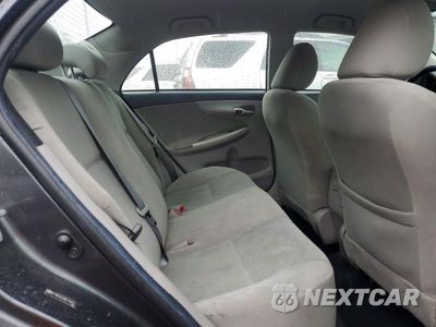 Zdjęcie 10 z 13 samochodu: 2011 TOYOTA COROLLA LE VIN:2T1BU4EE6BC749757 - miniatura