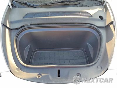 Zdjęcie 11 z 12 samochodu: 2025 TESLA MODEL Y VIN:7SAYGDED2SA376432 - miniatura