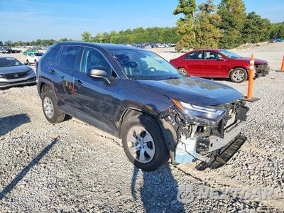 Czwarte zdjęcie samochodu z boku: 2024 TOYOTA RAV4 LE VIN:2T3F1RFV1RC441595 - miniatura