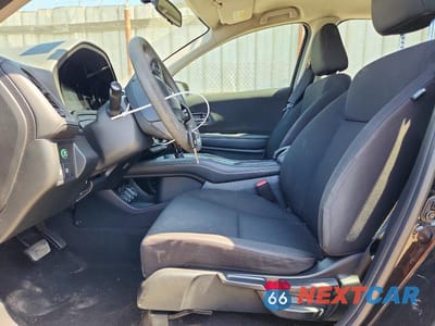 Zdjęcie 7 z 13 samochodu: 2016 HONDA HR-V LX VIN:3CZRU6H35GM765669 - miniatura
