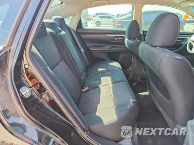 Zdjęcie 10 z 13 samochodu: 2018 NISSAN ALTIMA 2.5 SV VIN:1N4AL3AP2JC115763 - miniatura