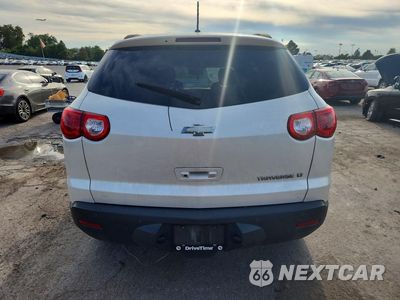 Zdjęcie 6 z 12 samochodu: 2011 CHEVROLET TRAVERSE LT VIN:1GNKRGED3BJ272906 - miniatura