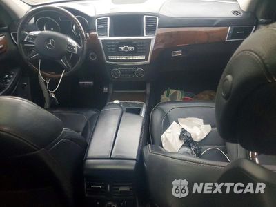 Zdjęcie 8 z 13 samochodu: 2014 MERCEDES-BENZ GL 550 4MATIC VIN:4JGDF7DEXEA318042 - miniatura