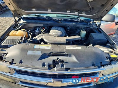 Zdjęcie 11 z 12 samochodu: 2001 CHEVROLET TAHOE K1500 VIN:1GNEK13T31R201746 - miniatura