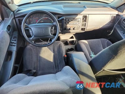 Zdjęcie 8 z 12 samochodu: 2004 DODGE DAKOTA QUAD SLT VIN:1D7HG48N34S622601 - miniatura