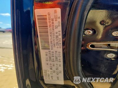 Zdjęcie 12 z 12 samochodu: 2017 RAM 3500 LARAMIE VIN:3C63RRJL7HG739803 - miniatura