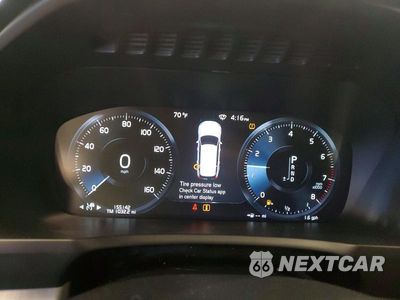 Zdjęcie 9 z 14 samochodu: 2022 VOLVO XC90 T5 MOMENTUM VIN:YV4102PK5N1849319 - miniatura