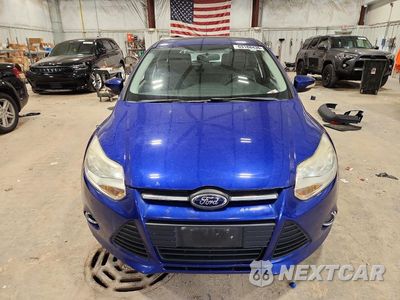 Piąte zdjęcie samochodu w środku: 2014 FORD FOCUS SE VIN:1FADP3K24EL136205 - miniatura