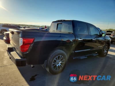 Trzecie zdjęcie samochodu z tyłu: 2021 NISSAN TITAN SV VIN:1N6AA1EF6MN516468 - miniatura