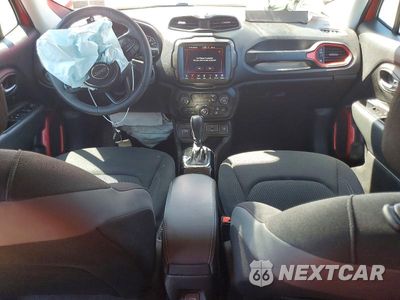 Zdjęcie 8 z 13 samochodu: 2022 JEEP RENEGADE LATITUDE VIN:ZACNJDB16NPN59857 - miniatura