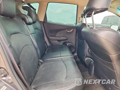 Zdjęcie 10 z 12 samochodu: 2013 HONDA FIT SPORT VIN:JHMGE8H53DC007428 - miniatura