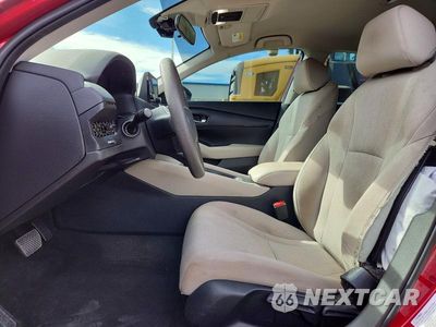 Zdjęcie 7 z 12 samochodu: 2023 HONDA ACCORD LX VIN:1HGCY1F21PA009641 - miniatura