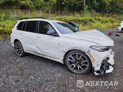 Czwarte zdjęcie samochodu z boku: 2021 BMW X7 XDRIVE40I VIN:5UXCW2C09M9E99130 - miniatura