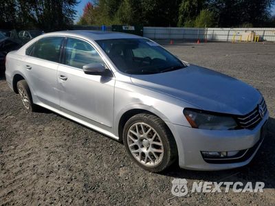 Czwarte zdjęcie samochodu z boku: 2013 VOLKSWAGEN PASSAT SE VIN:1VWBN7A32DC043011 - miniatura