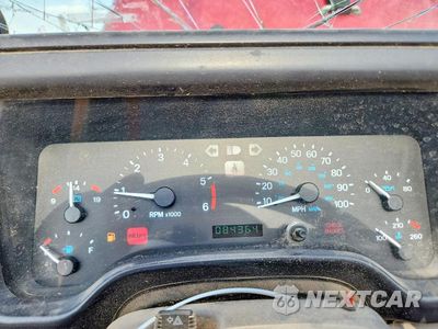 Zdjęcie 9 z 13 samochodu: 1998 JEEP WRANGLER / TJ SPORT VIN:1J4FY19S3WP800685 - miniatura