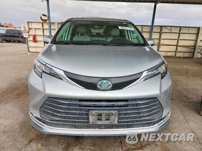 Piąte zdjęcie samochodu w środku: 2021 TOYOTA SIENNA XLE VIN:5TDYRKEC8MS062899 - miniatura