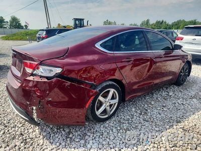 Trzecie zdjęcie samochodu z tyłu: 2015 CHRYSLER 200 LIMITED VIN:1C3CCCABXFN520969 - miniatura