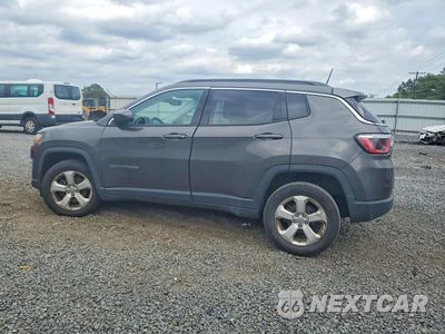 Drugie zdjęcie samochodu z przodu: 2019 JEEP COMPASS LATITUDE VIN:3C4NJDBBXKT801159 - miniatura