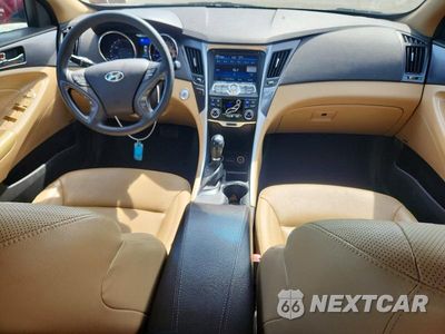 Zdjęcie 8 z 12 samochodu: 2014 HYUNDAI SONATA HYBRID VIN:KMHEC4A41EA107271 - miniatura