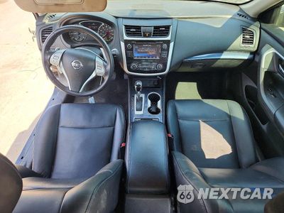 Zdjęcie 8 z 13 samochodu: 2018 NISSAN ALTIMA 2.5 SR VIN:1N4AL3AP9JC234183 - miniatura