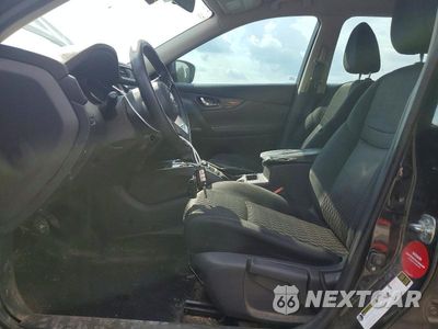 Zdjęcie 7 z 14 samochodu: 2018 NISSAN ROGUE S VIN:KNMAT2MT8JP527790 - miniatura