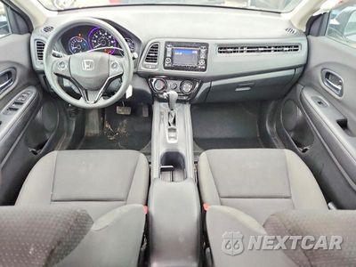 Zdjęcie 8 z 13 samochodu: 2021 HONDA HR-V LX VIN:3CZRU6H36MM701944 - miniatura